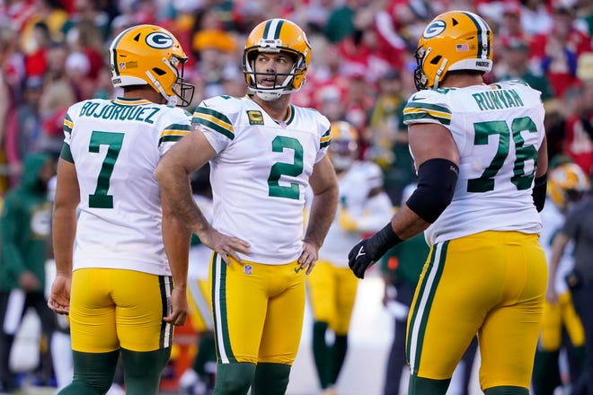 Green Bay Packers kicker Mason Crosby reacts after missing a field goal attempt during the first quarter.