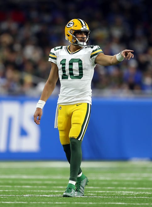 DETROIT, MICHIGAN - JANUARY 09: Jordan Love #10 of the Green Bay Packers reacts against the Detroit Lions during the second half at Ford Field on January 09, 2022 in Detroit, Michigan. (Photo by Mike Mulholland/Getty Images)